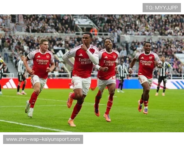 阿森纳赛季中期势如破竹全队状态火热冲击英超冠军宝座 阿森纳赛季中期势如破竹全队状态火热冲击英超冠军宝座