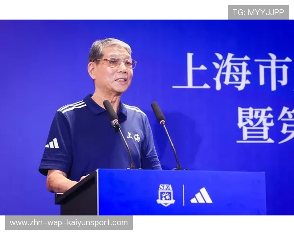 徐根宝坚守信念:中国足球的“长线工程” 徐根宝坚守信念:中国足球的“长线工程”