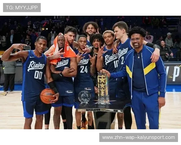 NBA 新秀赛:三人砍下 30+ 创历史 NBA 新秀赛:三人砍下 30+ 创历史