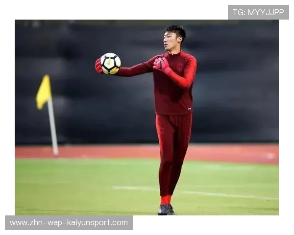 中超外援挑射越过门将技惊四座