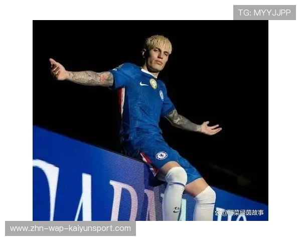 曼联反击一波流,加纳乔突入禁区推射得手 曼联反击一波流,加纳乔突入禁区推射得手