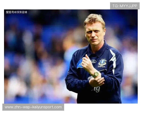 英超桑德兰VS埃弗顿：黑猫黑马是否能保持领先地位，桑德兰主帅