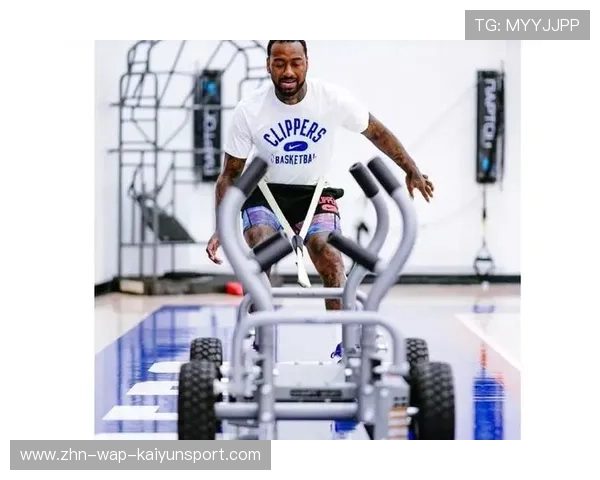 约翰·沃尔训练中恢复速度，直线冲刺如飞