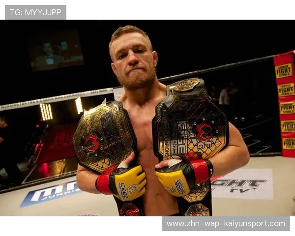 UFC麦格雷戈重拳再现,KO对手震惊全场 UFC麦格雷戈重拳再现,KO对手震惊全场