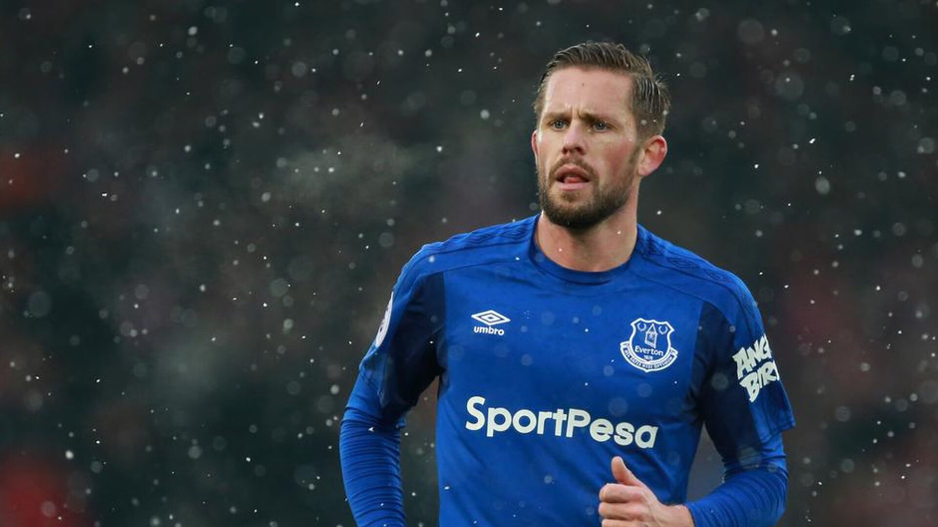 中超“津鲁对决”天津津门虎主场2比2战平山东泰山 对攻大战火花四溅